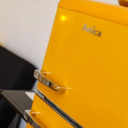 New&modern Dora * Vrh