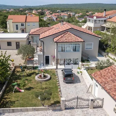 Dora - Family Oasis On Krk Island